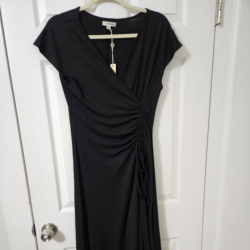 Dress - Picture 3 of 6